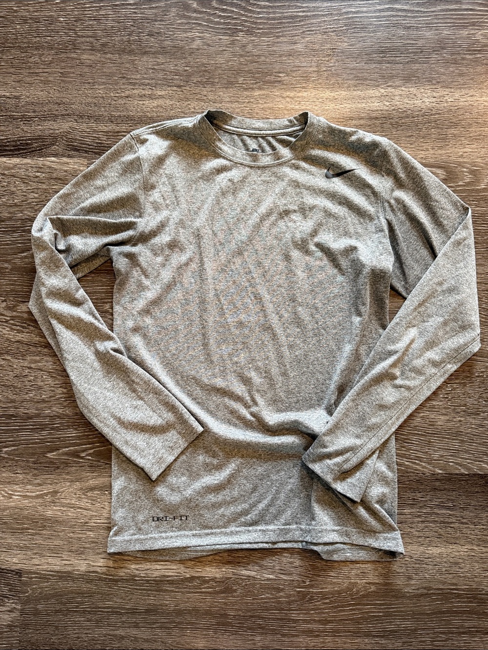 Nike Men’s Heather Grey Long-Sleeve Dri-FIT Shirt